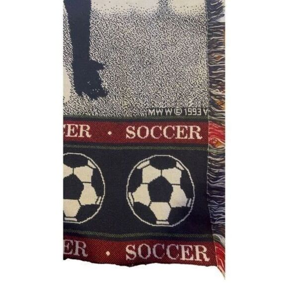 Vintage 90s Soccer MWW 1993 Tapestry Blanket - Picture 4 of 12
